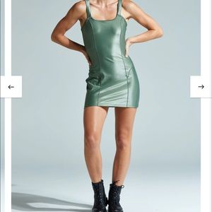 Noli yoga Liquid dress in black